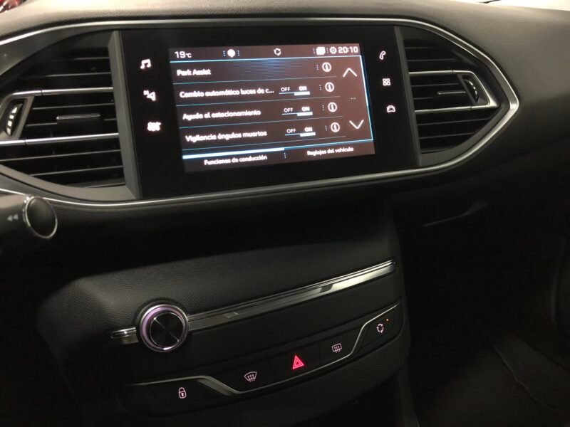 PEUGEOT 308 SW 1.5HDi 130 Allure