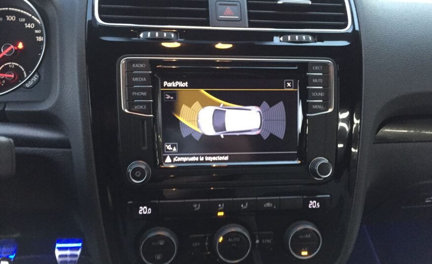 VOLKSWAGEN Scirocco 1.4TSi RLine