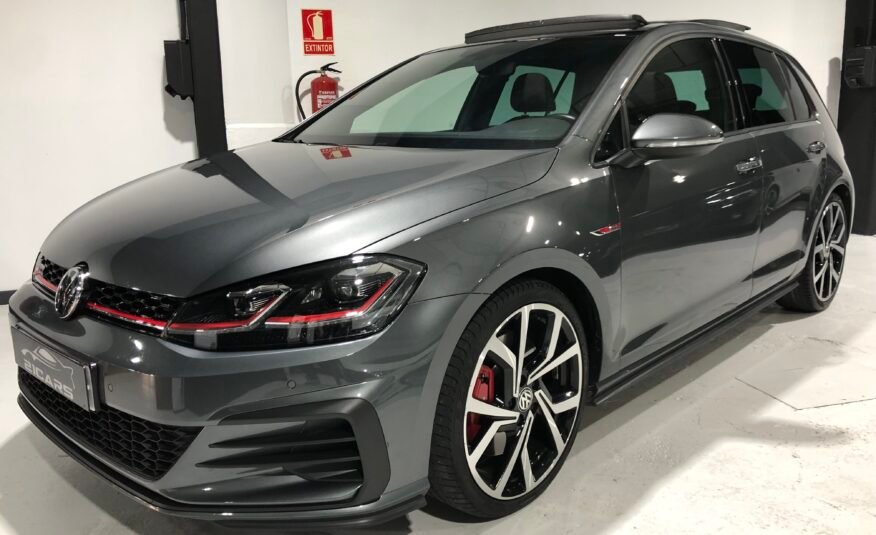 VOLKSWAGEN Golf GTI Performance 245