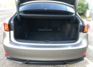 Lexus IS300h Hybrid