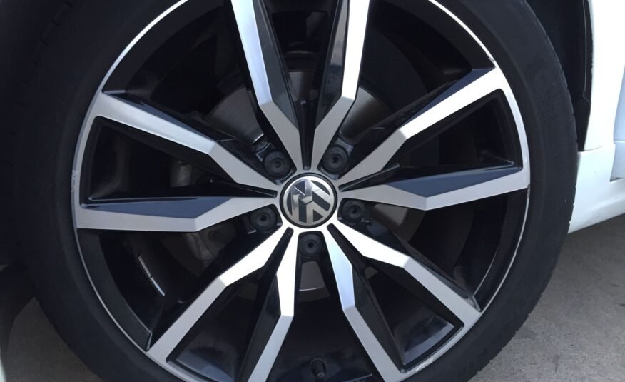 VOLKSWAGEN Scirocco 1.4TSi RLine