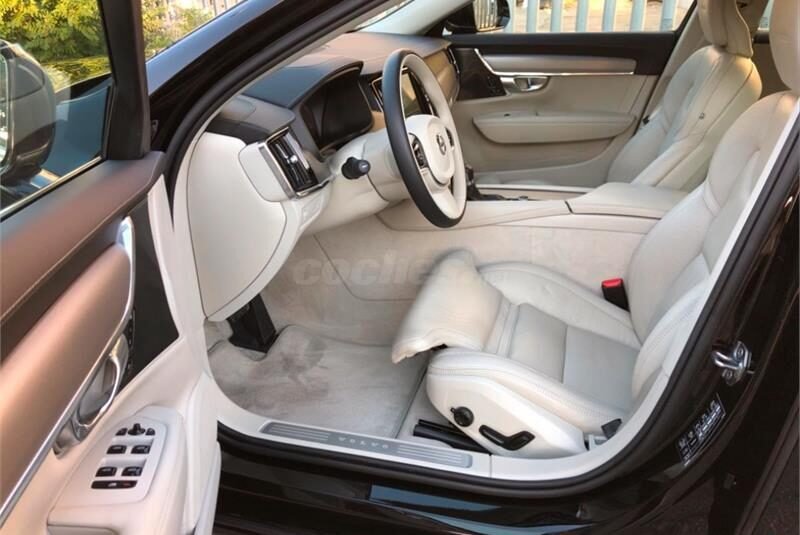 VOLVO V90 2.0 D4 Inscription Auto 5p.