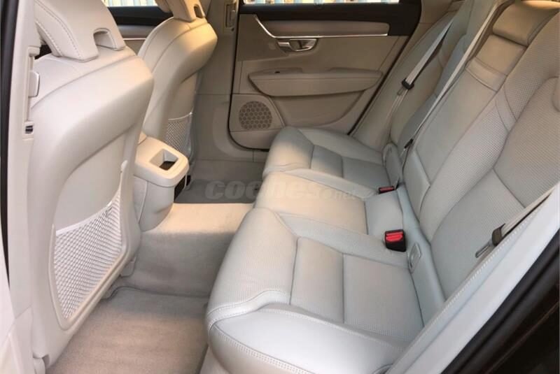 VOLVO V90 2.0 D4 Inscription Auto 5p.