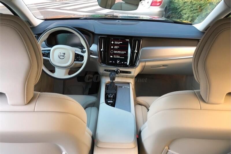 VOLVO V90 2.0 D4 Inscription Auto 5p.