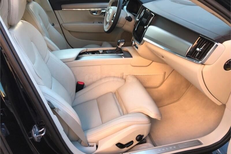 VOLVO V90 2.0 D4 Inscription Auto 5p.