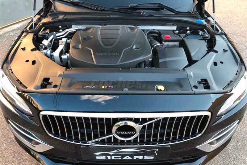 VOLVO V90 2.0 D4 Inscription Auto 5p.