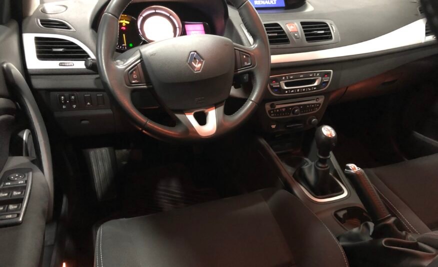 RENAULT Megane Sport Tourer 1.5DCi 110cv