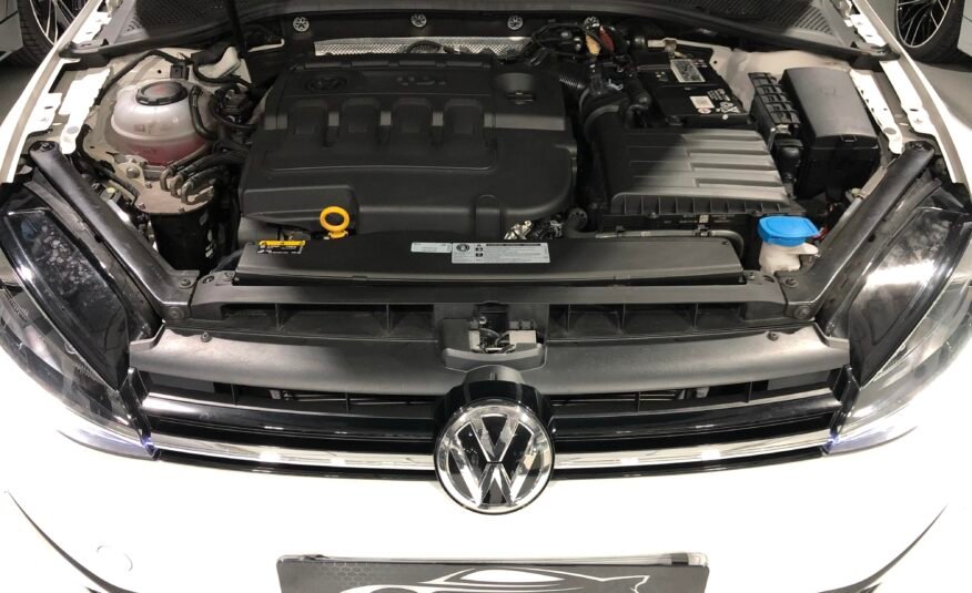 VOLKSWAGEN Golf 1.6TDi 115cv Bussines Edition DSG