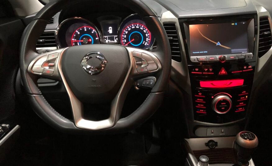 Ssangyong Tivoli D16T LIMITED