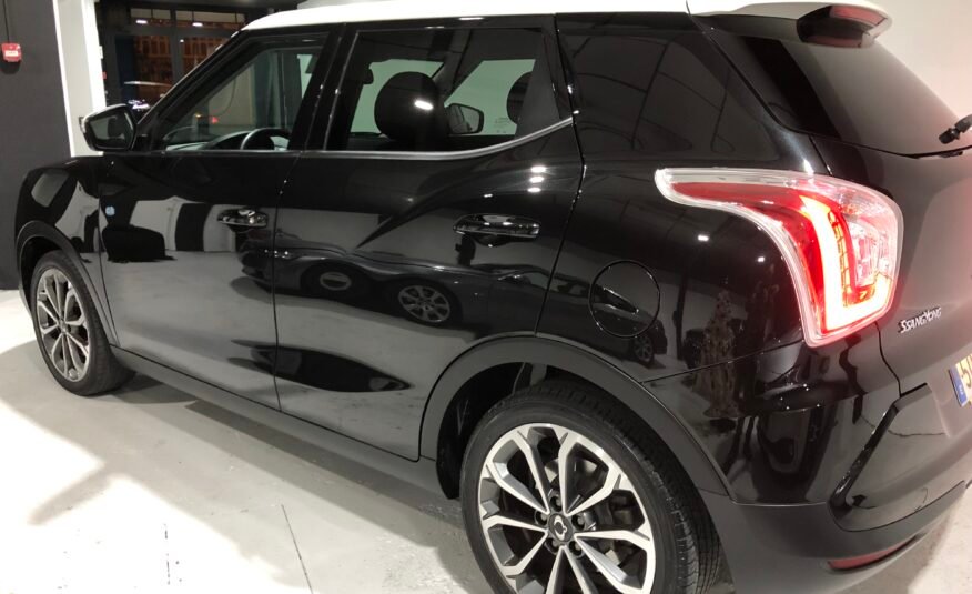 Ssangyong Tivoli D16T LIMITED