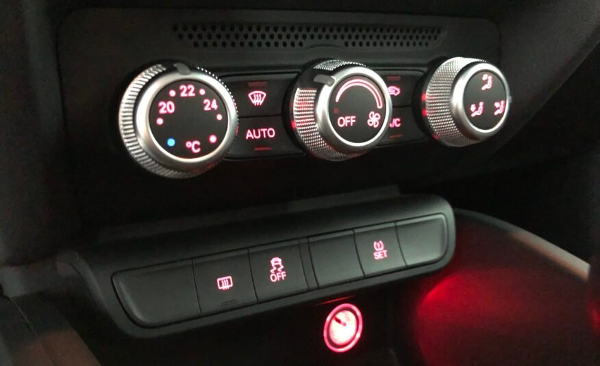 AUDI A1 1.6TDi 90cv