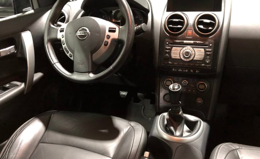 NISSAN Qashqai 2.0i 16v