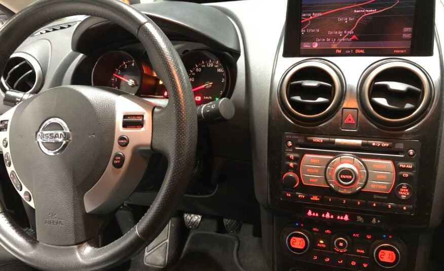 NISSAN Qashqai 2.0i 16v