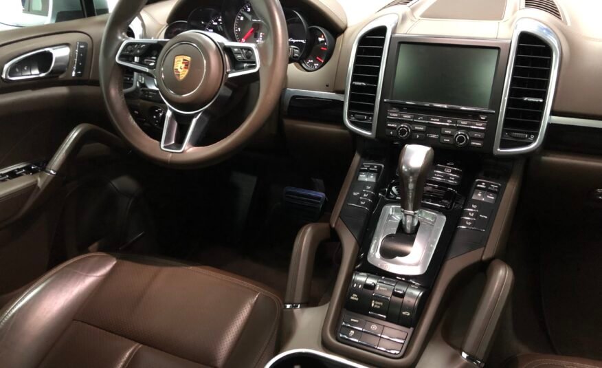 PORSCHE CAYENNE S