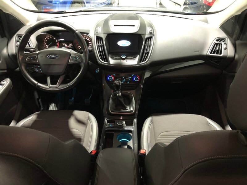 FORD Kuga 1.5 ECOBOOST TTITANIUM