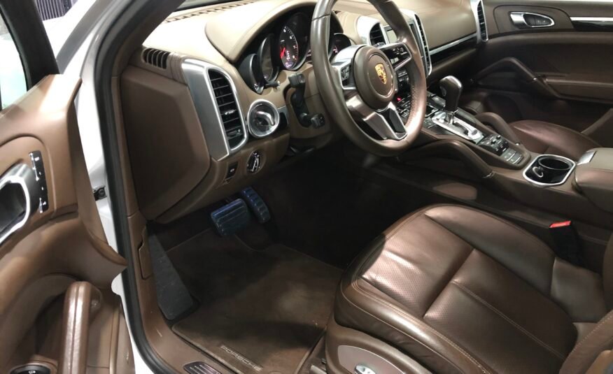 PORSCHE CAYENNE S