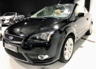 FORD Focus CC 2.0i 16v Titanium