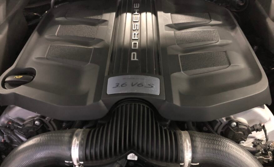 PORSCHE CAYENNE S