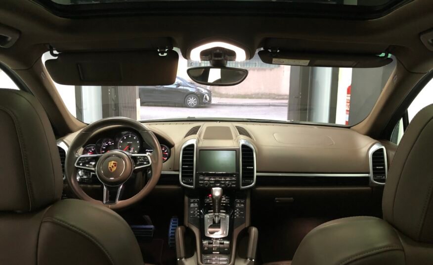 PORSCHE CAYENNE S