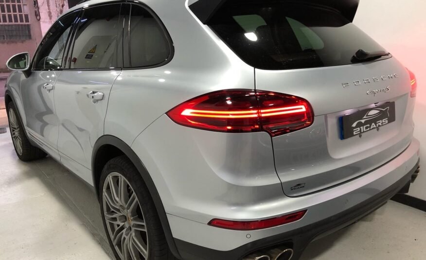 PORSCHE CAYENNE S