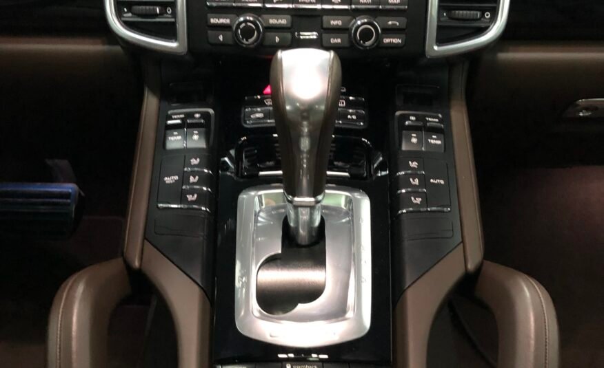 PORSCHE CAYENNE S