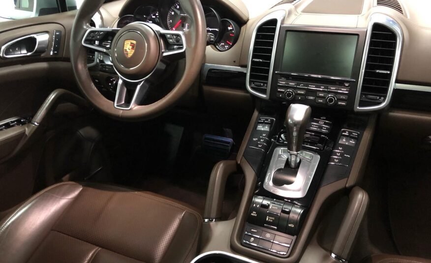 PORSCHE CAYENNE S