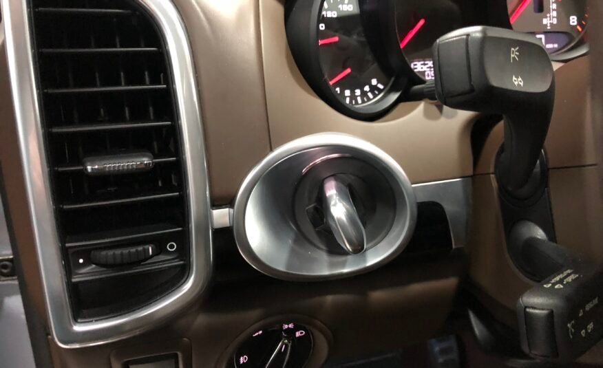 PORSCHE CAYENNE S