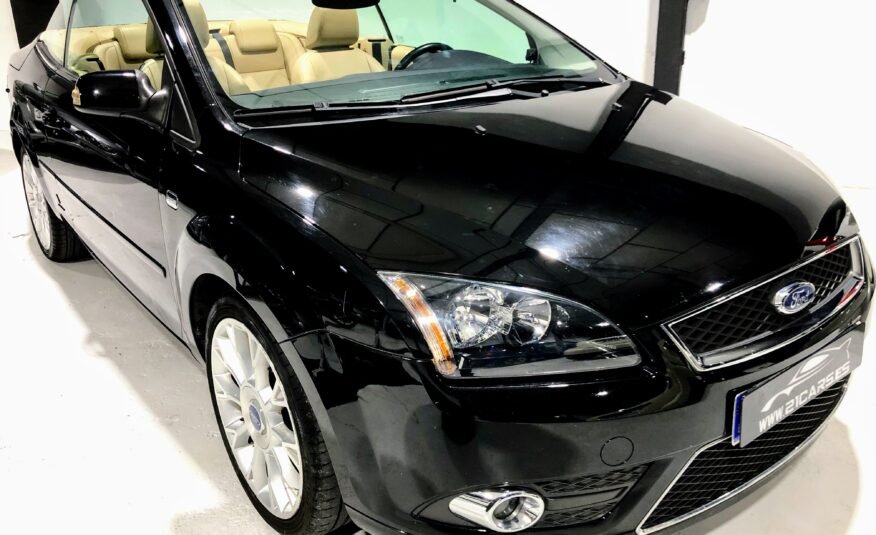 FORD Focus CC 2.0i 16v Titanium