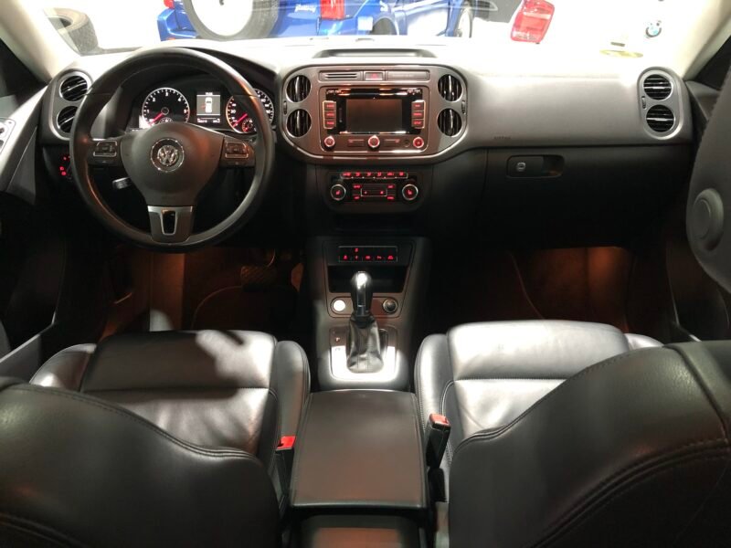 VOLKSWAGEN TIGUAN 2.0TDi Country 4MOTION