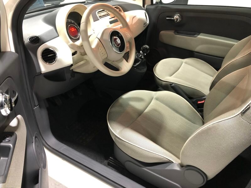FIAT 500 1.2i 8v Lounge