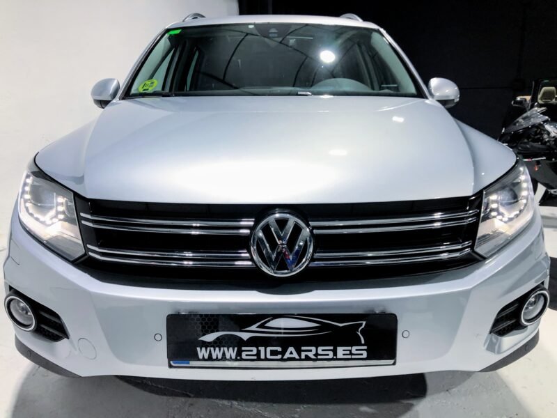 VOLKSWAGEN TIGUAN 2.0TDi Country 4MOTION
