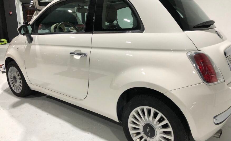FIAT 500 1.2i 8v Lounge
