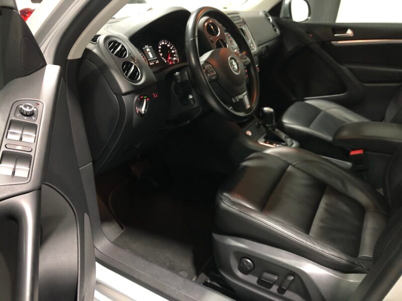 VOLKSWAGEN TIGUAN 2.0TDi Country 4MOTION