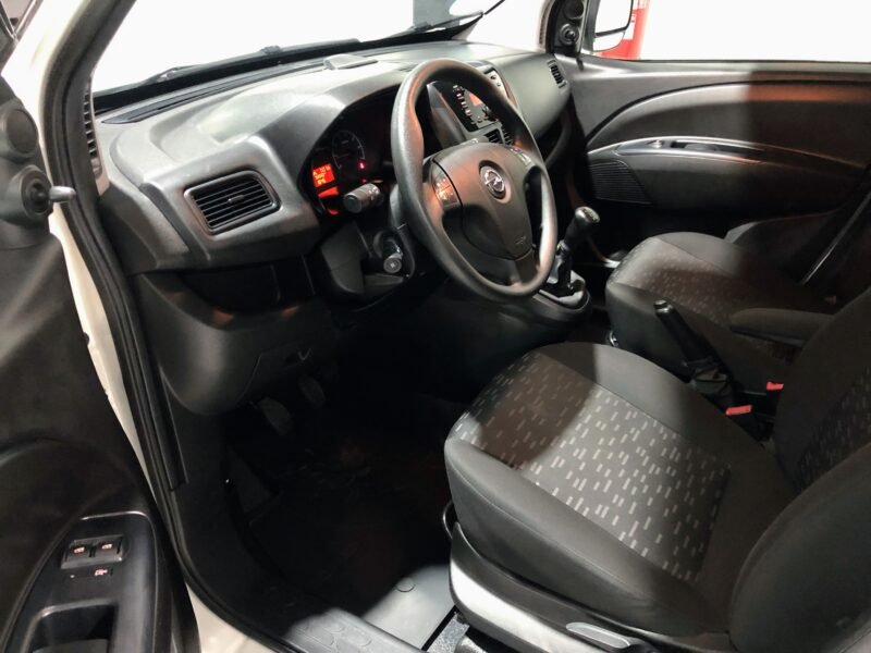 OPEL Combo 1.3CDTi Furgón