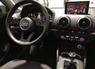 AUDI A3 Sedán 1.6TDi