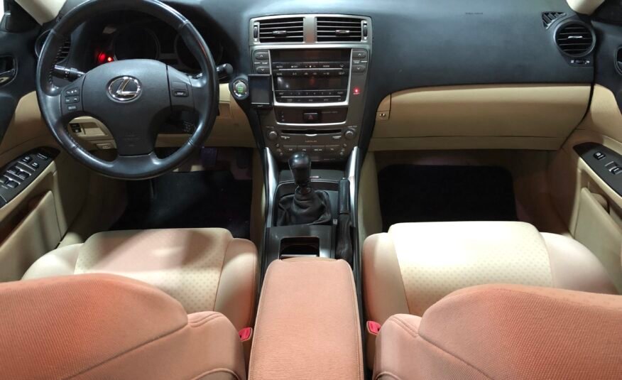 Lexus IS200d PREMIUM