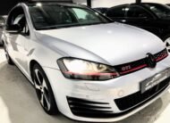 VOLKSWAGEN Golf GTI 230 PERFORMANCE