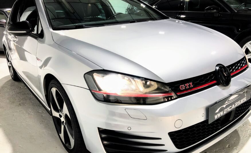 VOLKSWAGEN Golf GTI 230 PERFORMANCE