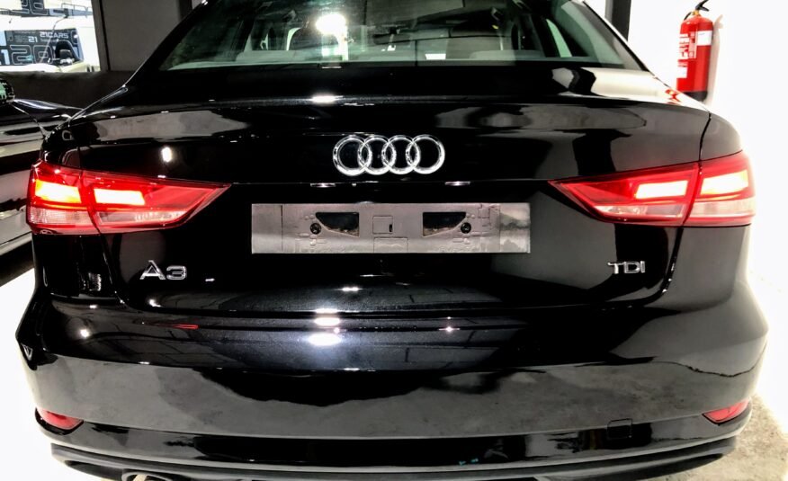 AUDI A3 Sedán 1.6TDi