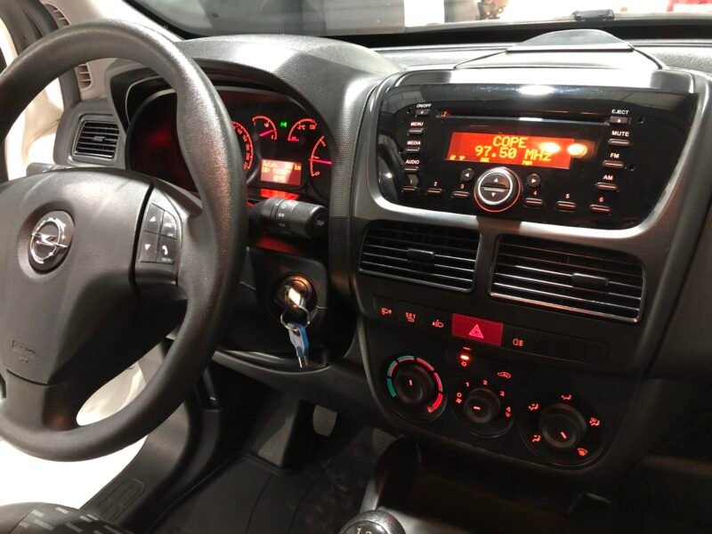 OPEL Combo 1.3CDTi Furgón