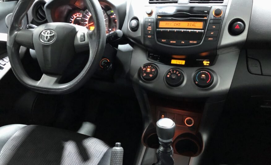 TOYOTA Rav4 2.2 D4D 4×4