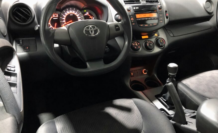 TOYOTA Rav4 2.2 D4D 4×4