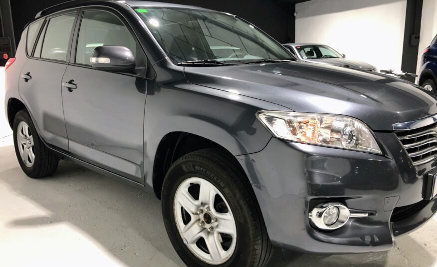 TOYOTA Rav4 2.2 D4D 4×4