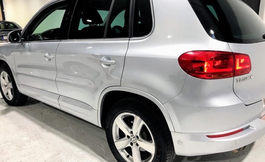 VOLKSWAGEN TIGUAN 2.0TDi 140 4MOTION DSG