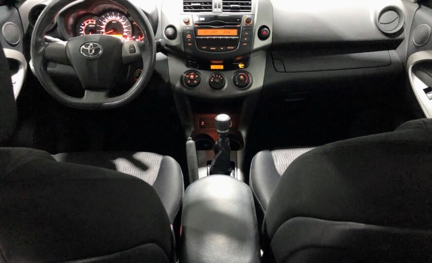 TOYOTA Rav4 2.2 D4D 4×4