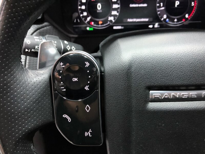 LAND-ROVER RANGE ROVER VELAR 2.0D 240 R-Dynamic