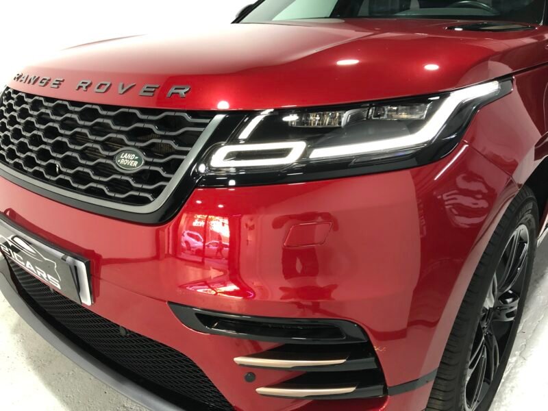 LAND-ROVER RANGE ROVER VELAR 2.0D 240 R-Dynamic