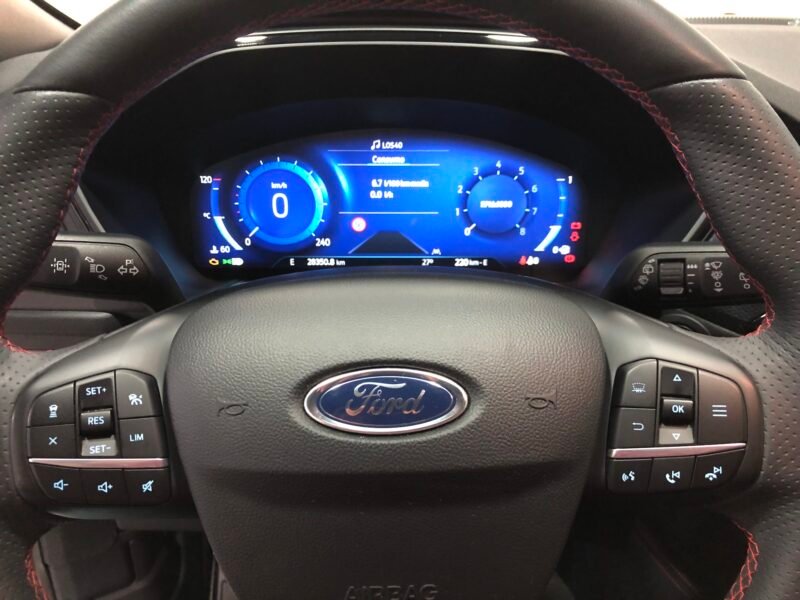 FORD Kuga 1.5i ECOBOOST 150 ST LINE X