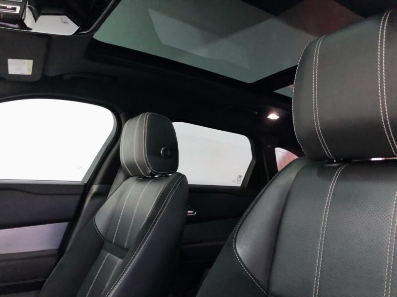 LAND-ROVER RANGE ROVER VELAR 2.0D 240 R-Dynamic