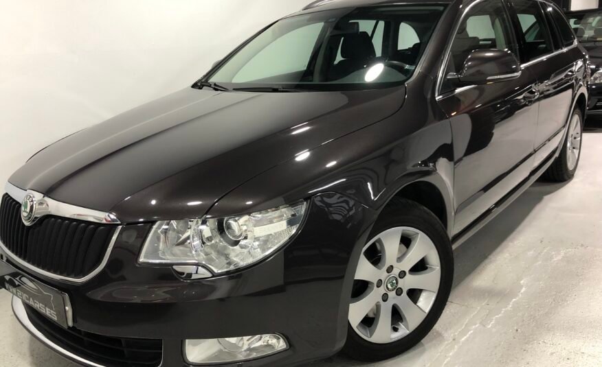 SKODA SUPERB Combi 2.0TDi 140 DSG